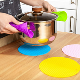 Multifunction Heat Resistant Silicone Mat  Nonslip Pads Pot Holder Table Place mat (random color) ValueKartPk