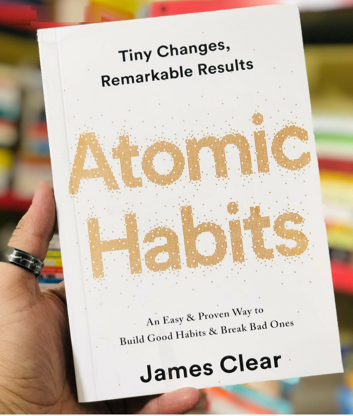 ATOMIC HABITS BY JAMES CLEAR ValueKartPk