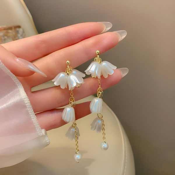 Shein Elegant Pearl And Flower Drop Earrings For Women Girls ValueKartPk